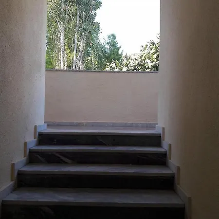 Votsala Aparthotel Mola Kalyva