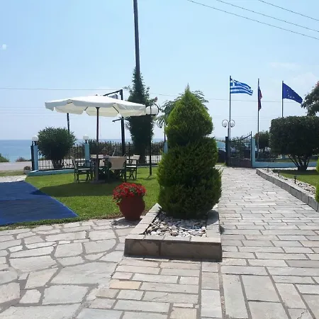 Votsala Aparthotel Mola Kalyva
