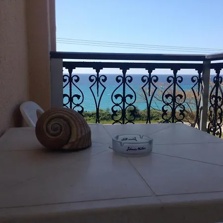 Ξενοδοχείο με διαμερίσματα Votsala